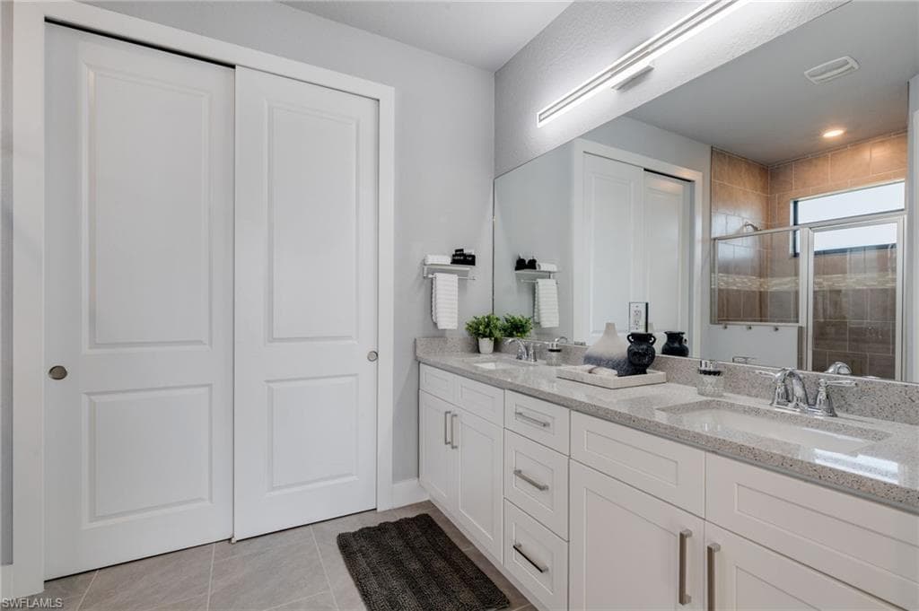 1720 Burnt Store Rd N, Cape Coral, FL 33993-38