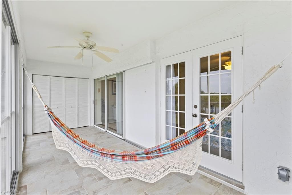 1305 Mainsail Dr 1013, Naples, FL 34114-24