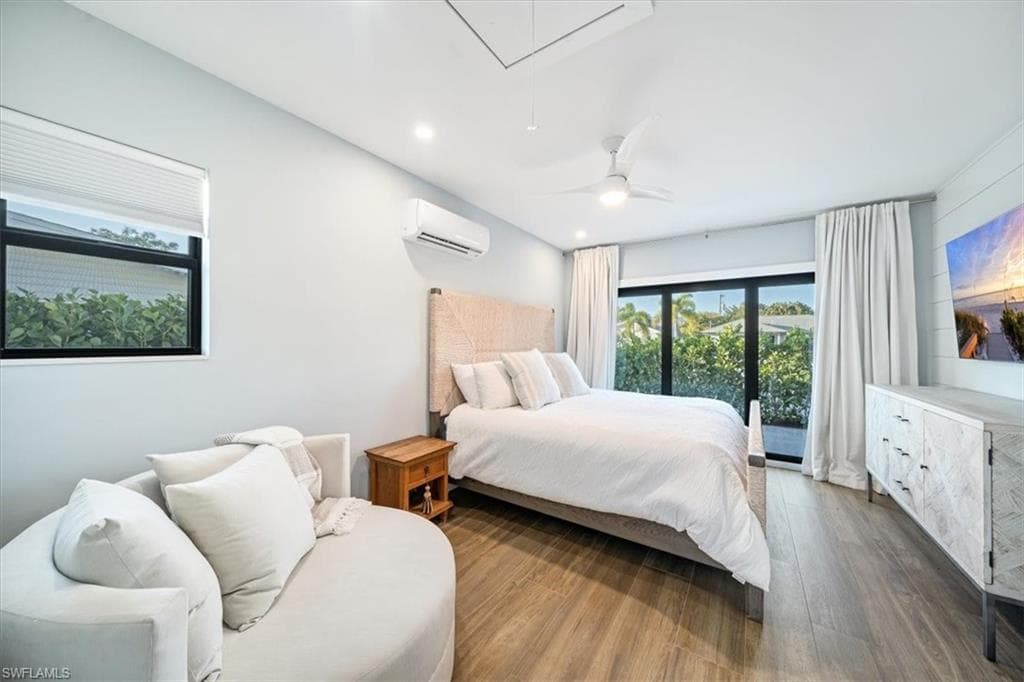 148 1st St, Bonita Springs, FL 34134-20