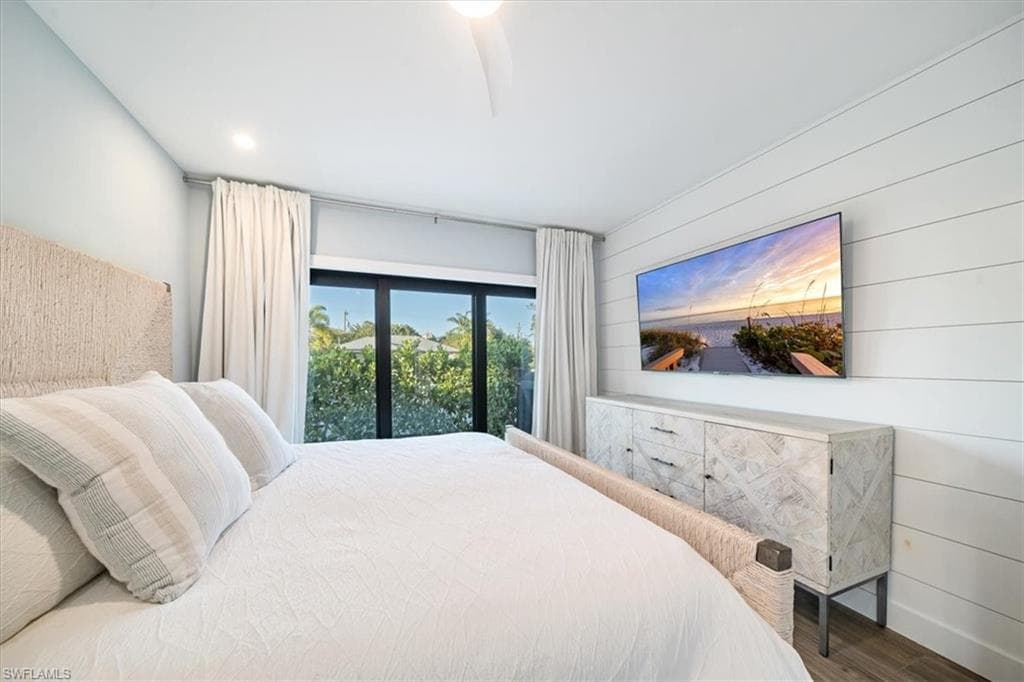 148 1st St, Bonita Springs, FL 34134-21