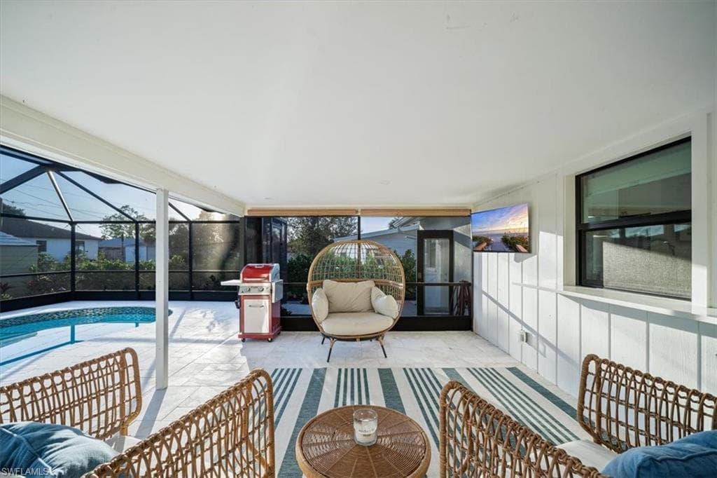 148 1st St, Bonita Springs, FL 34134-32