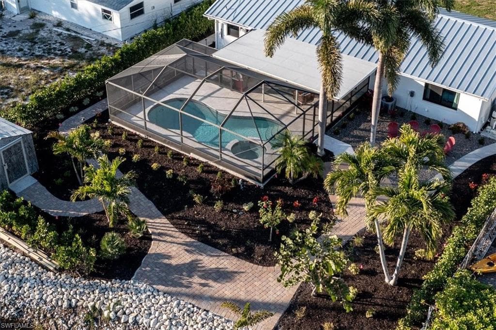 148 1st St, Bonita Springs, FL 34134-36