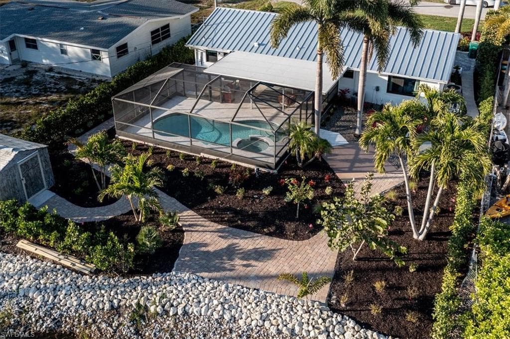 148 1st St, Bonita Springs, FL 34134-37