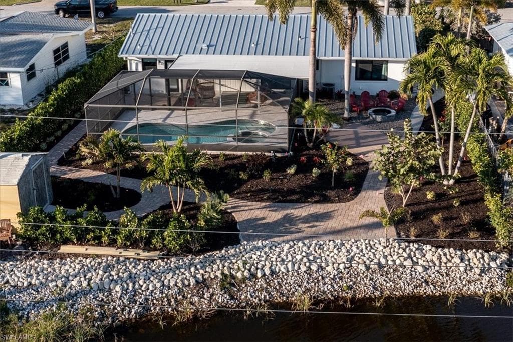 148 1st St, Bonita Springs, FL 34134-39