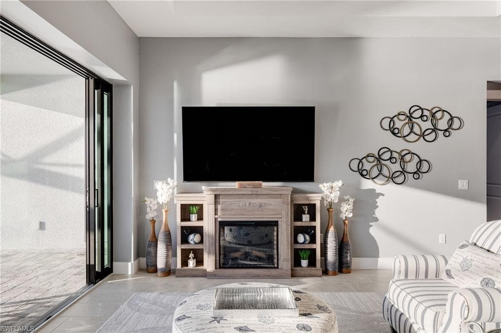 1716 Burnt Store Rd N, Cape Coral, FL 33993-36