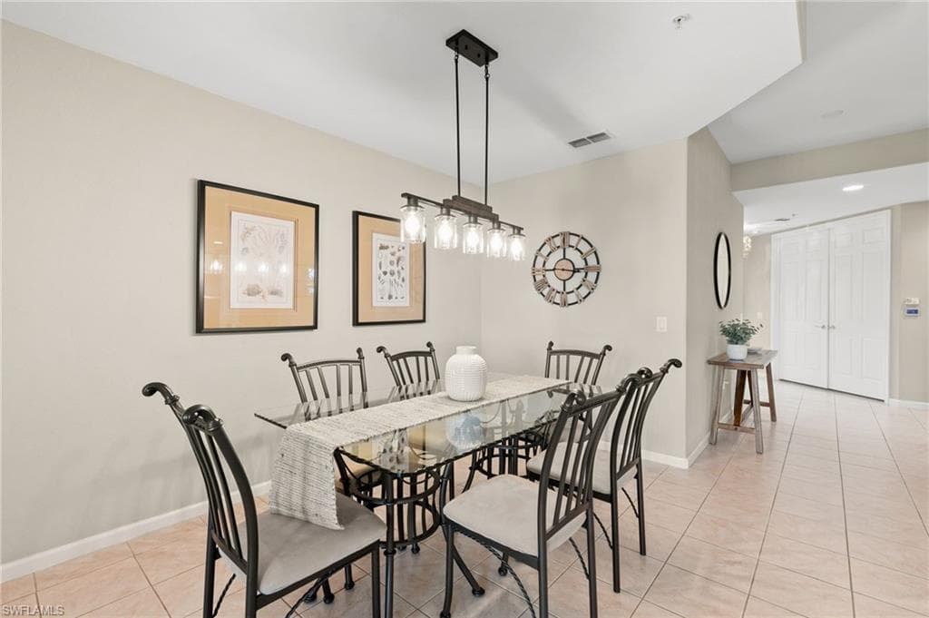 3960 Deer Crossing Ct 103, Naples, FL 34114-9