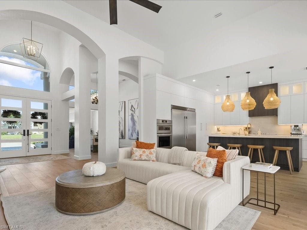 2115 Imperial Golf Course Blvd, Naples, FL 34110-9