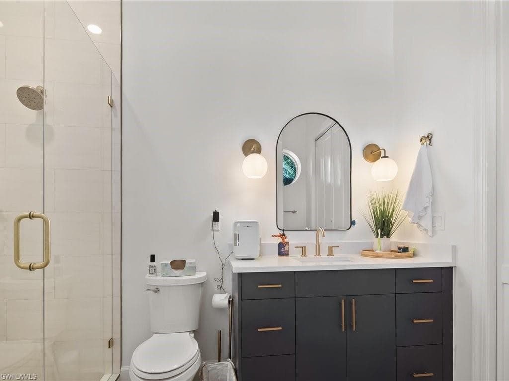 2115 Imperial Golf Course Blvd, Naples, FL 34110-26