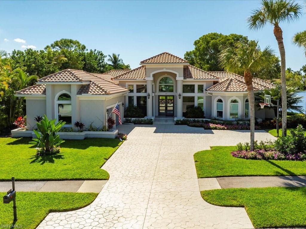2115 Imperial Golf Course Blvd, Naples, FL 34110-6