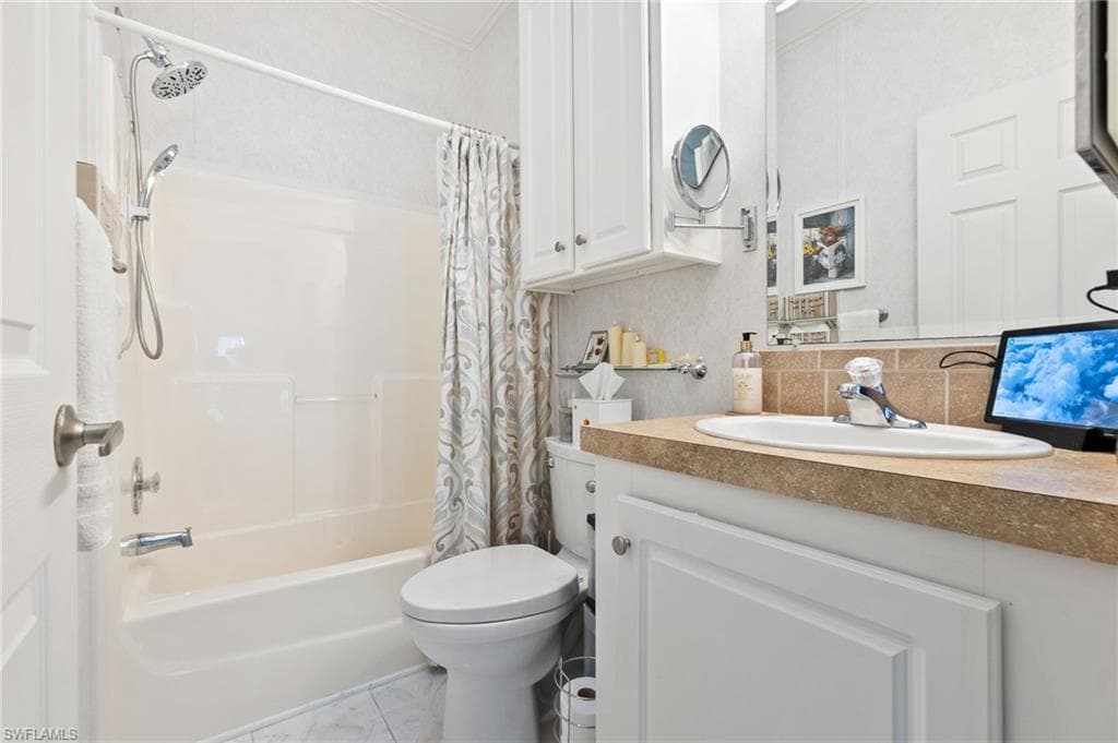 601 Sunrise Blvd, Naples, FL 34110-13