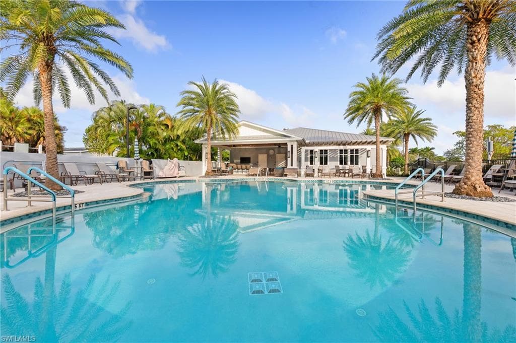 601 Sunrise Blvd, Naples, FL 34110-21