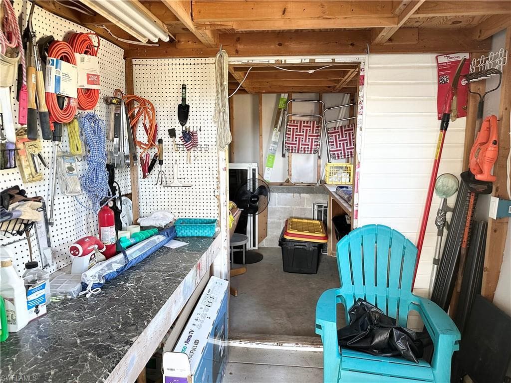 17510 Primrose Ct, Fort Myers Beach, FL 33931-27