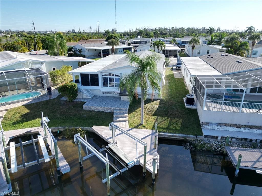 17510 Primrose Ct, Fort Myers Beach, FL 33931-7