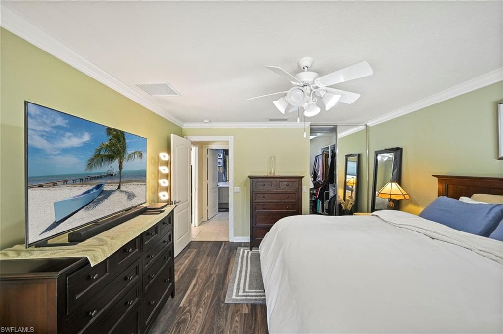 4910 Kingston Way, Naples, FL 34119-13