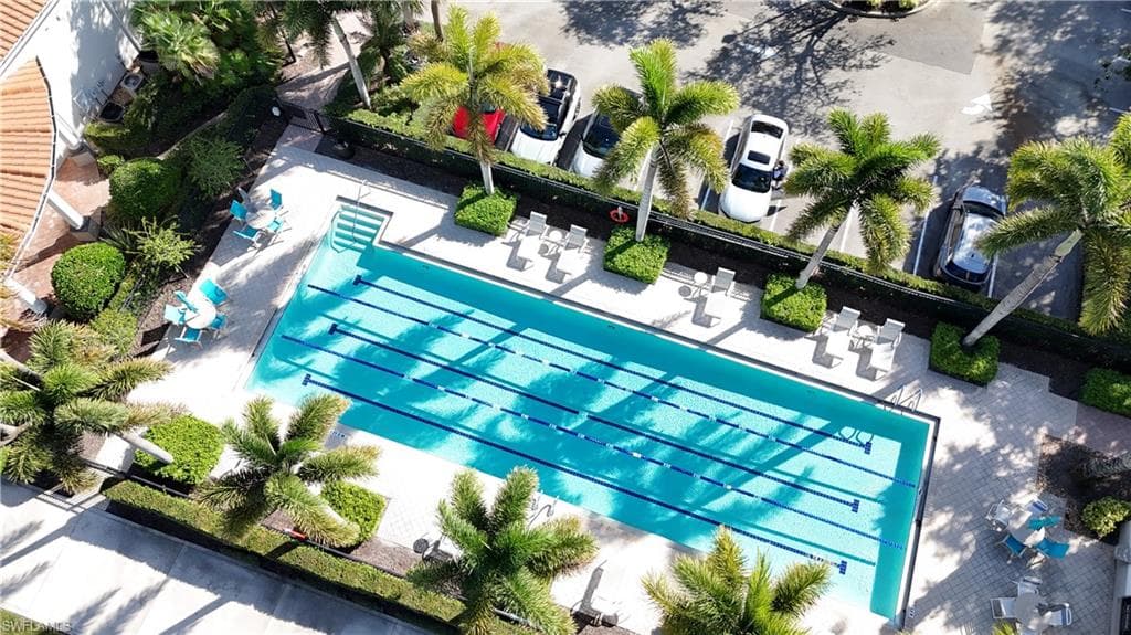 4910 Kingston Way, Naples, FL 34119-23