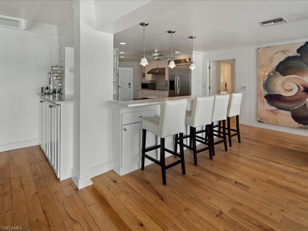 436 Golfview Dr, Naples, FL 34110-16