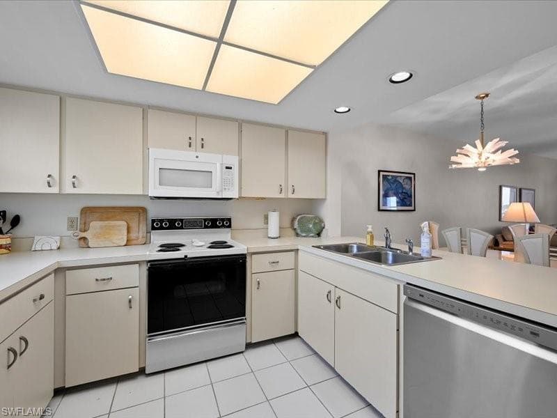 897 Collier Ct 4-705, Marco Island, FL 34145-10