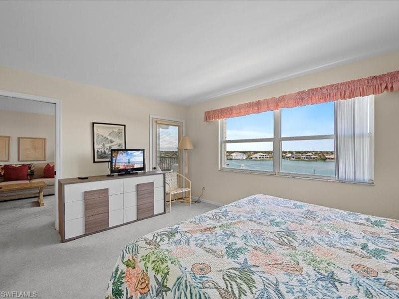 897 Collier Ct 4-705, Marco Island, FL 34145-19