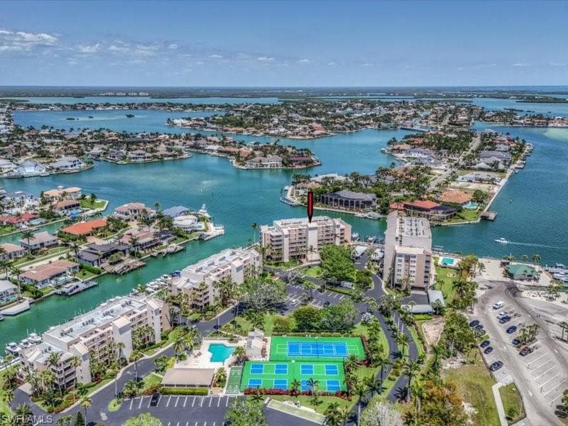 897 Collier Ct 4-705, Marco Island, FL 34145-30