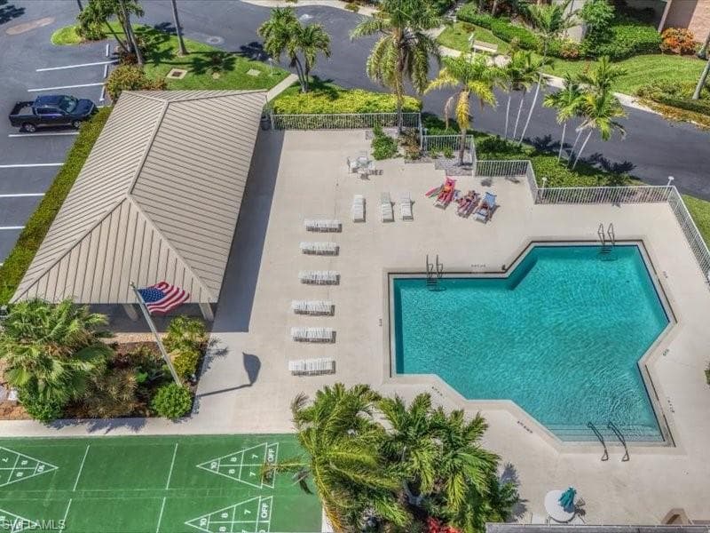 897 Collier Ct 4-705, Marco Island, FL 34145-32