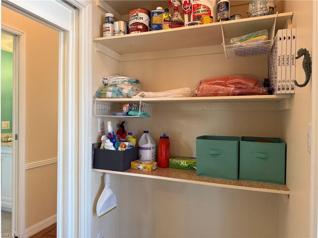 504 Cheetah Dr 504, Naples, FL 34114-31