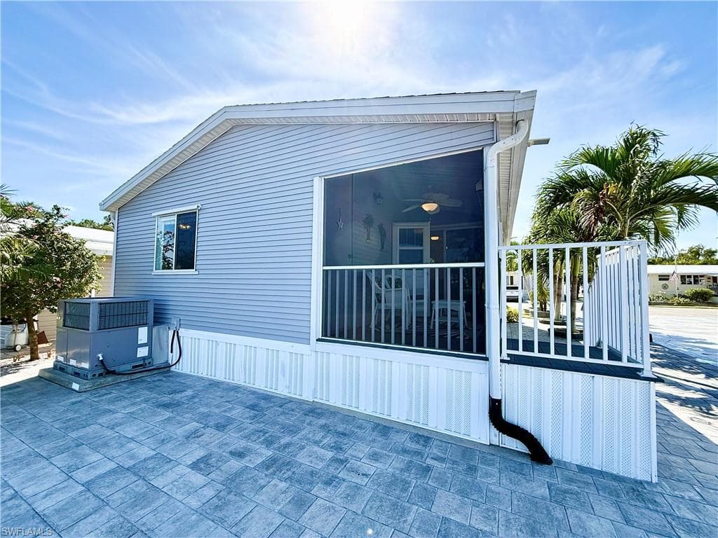 504 Cheetah Dr 504, Naples, FL 34114-4