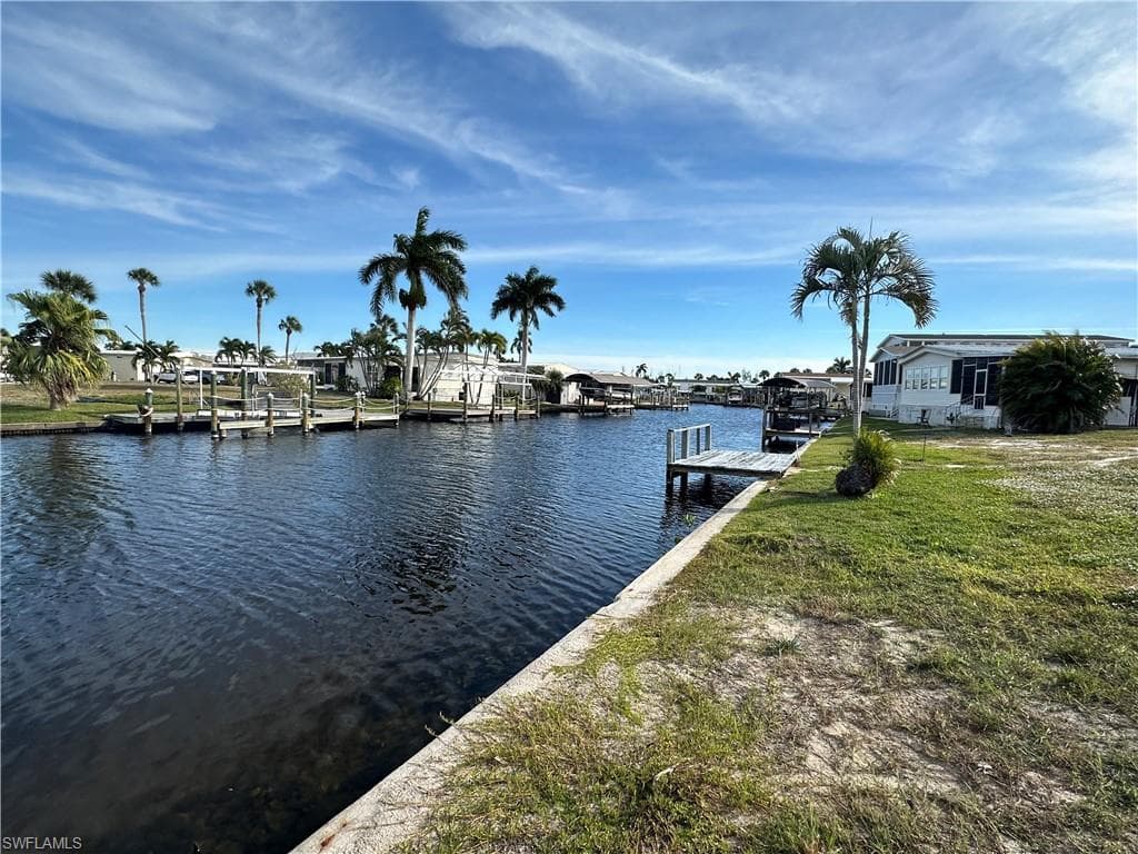 17621 Stevens Blvd, Fort Myers Beach, FL 33931-2