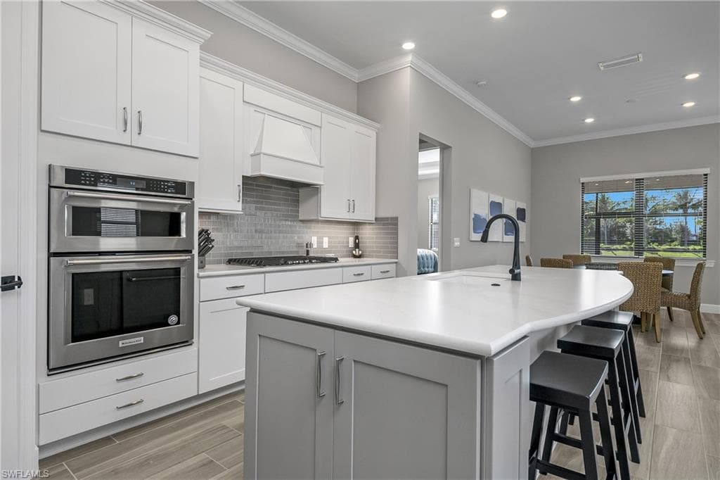 19228 Aqua Shore Dr, Fort Myers, FL 33913-5