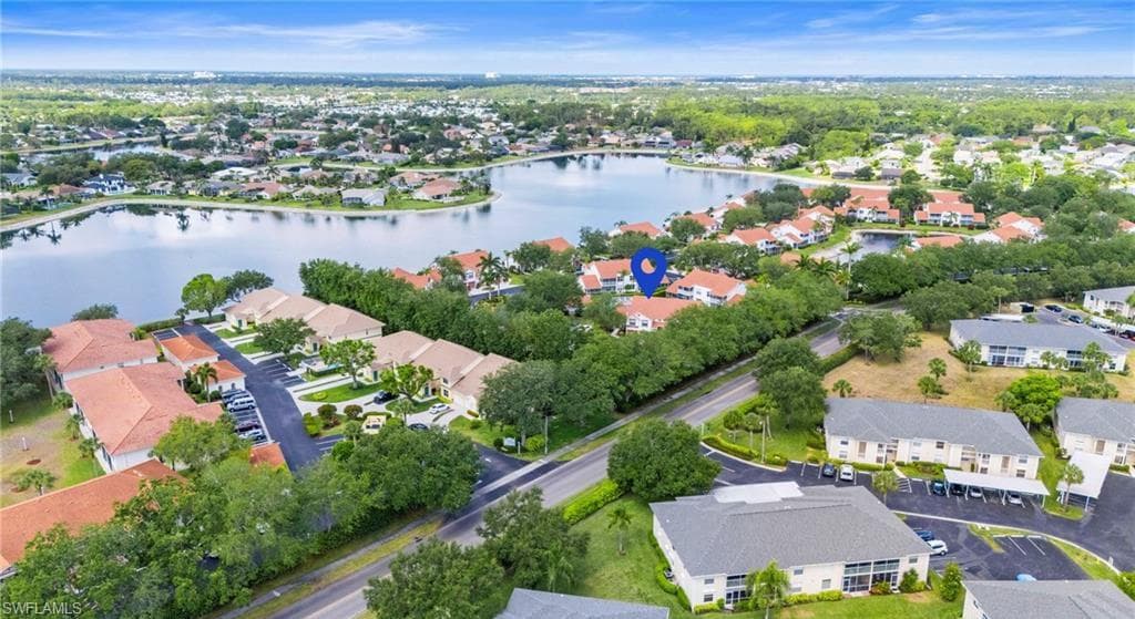 505 Windsor Sq 6-202, Naples, FL 34104-31