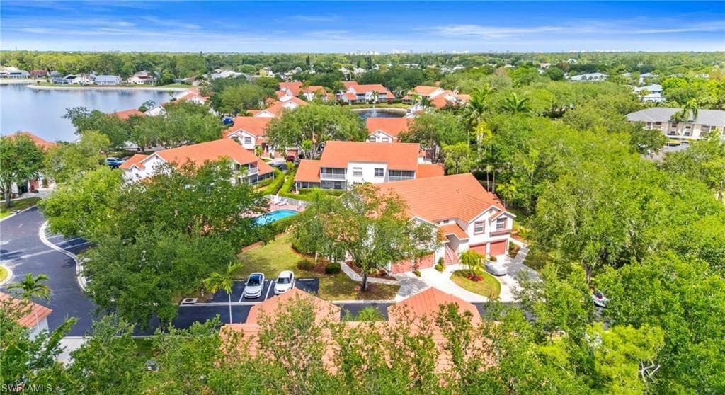 505 Windsor Sq 6-202, Naples, FL 34104-32