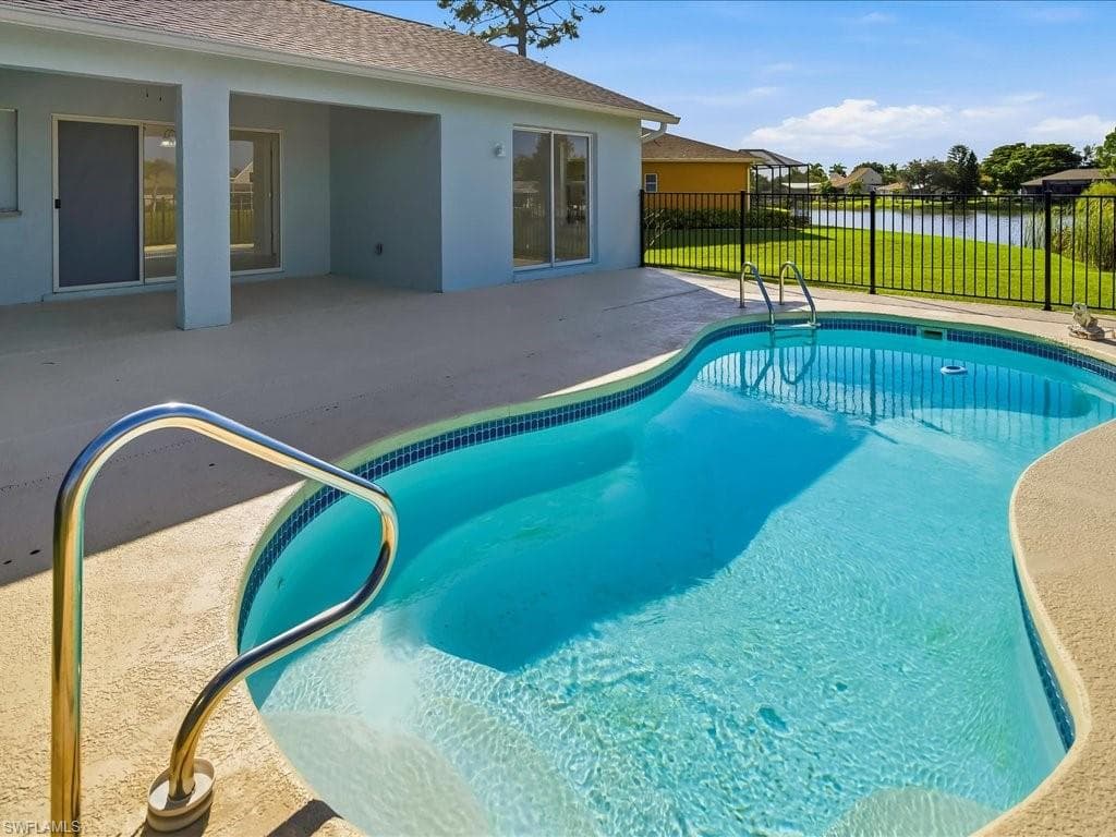 17256 Plantation Dr, Fort Myers, FL 33967-22