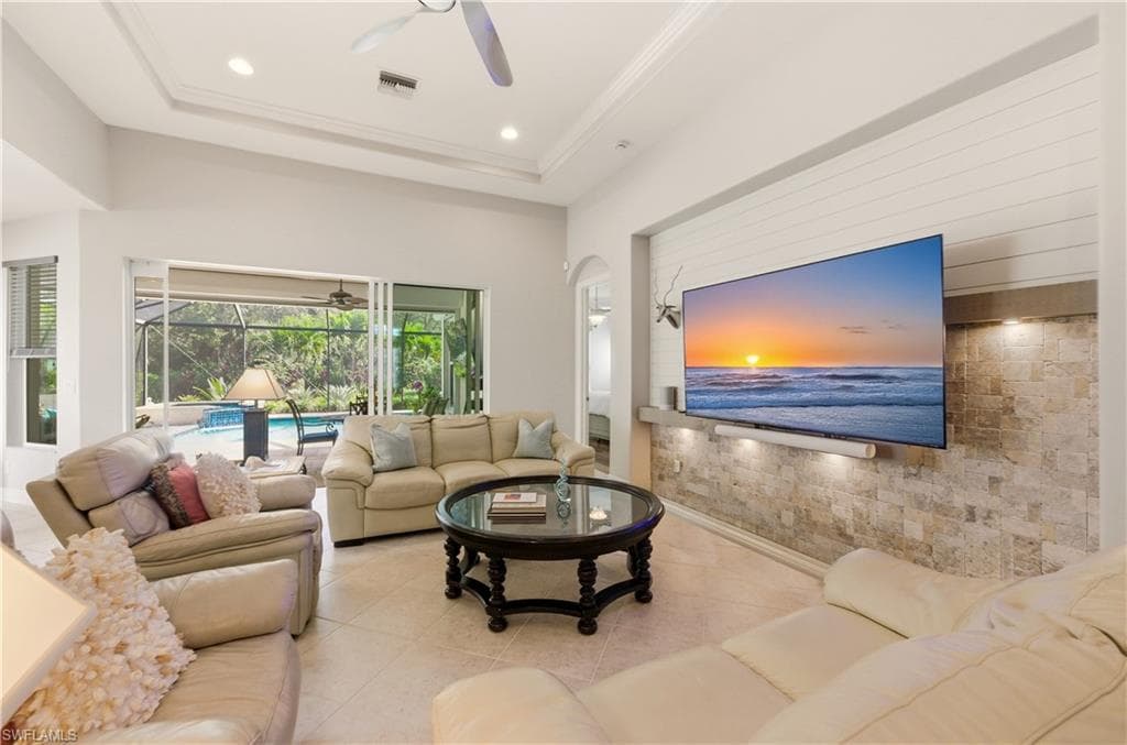 7783 Martino Cir, Naples, FL 34112-27