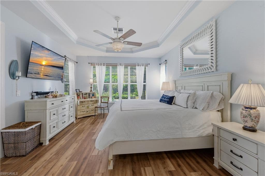 7783 Martino Cir, Naples, FL 34112-33