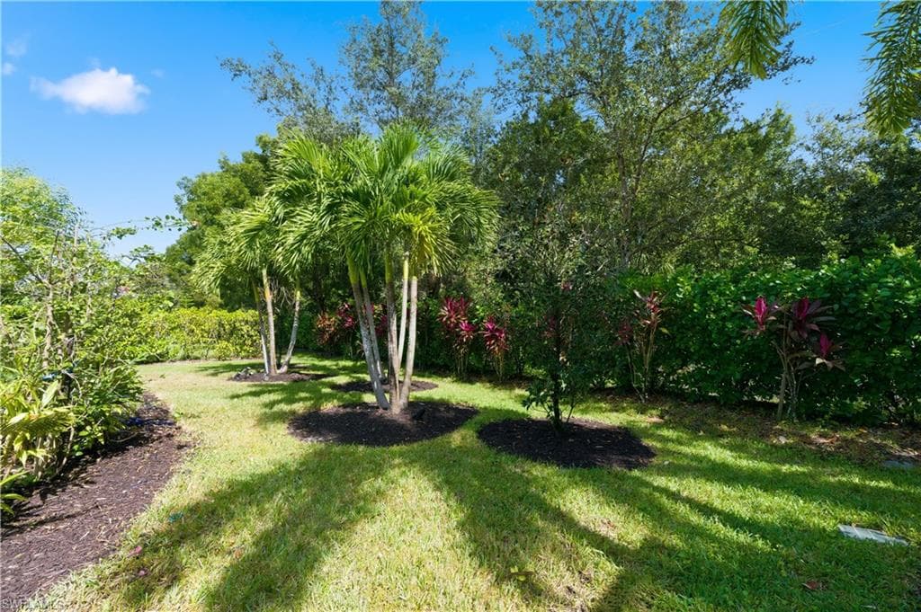 7783 Martino Cir, Naples, FL 34112-43