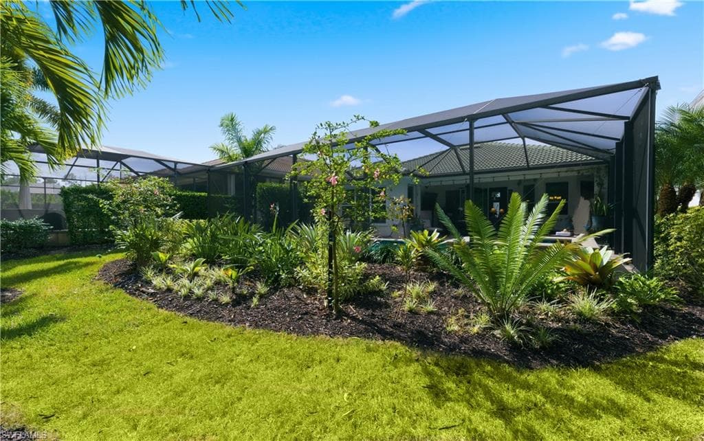 7783 Martino Cir, Naples, FL 34112-44