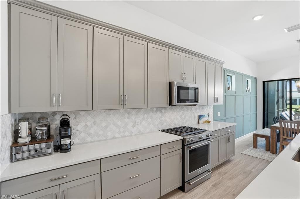 1872 Terreno Blvd, Naples, FL 34120-13