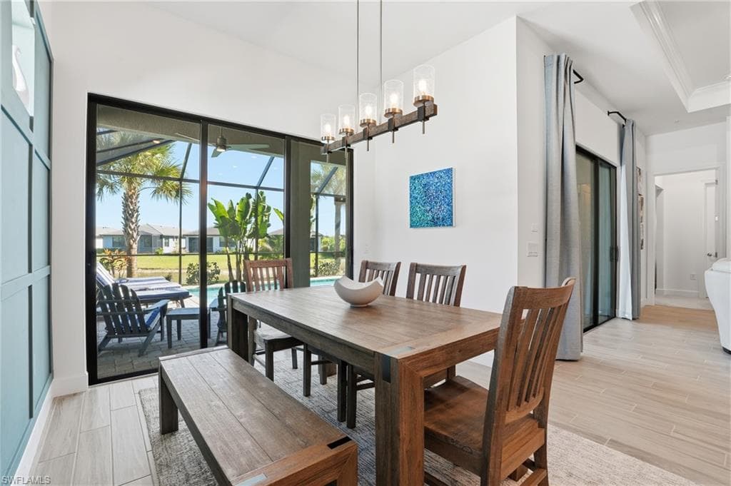 1872 Terreno Blvd, Naples, FL 34120-16