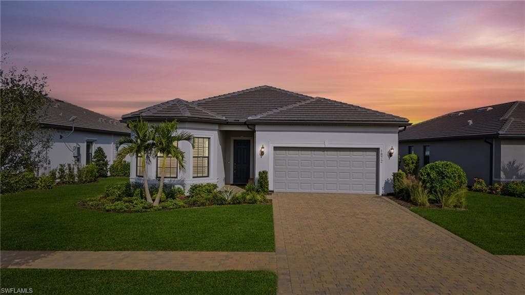 1872 Terreno Blvd, Naples, FL 34120-2