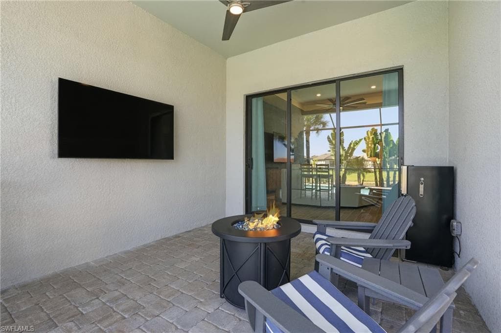 1872 Terreno Blvd, Naples, FL 34120-39