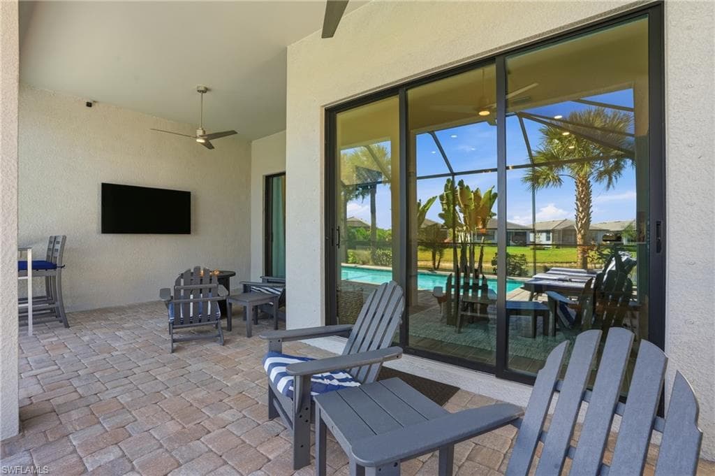 1872 Terreno Blvd, Naples, FL 34120-40