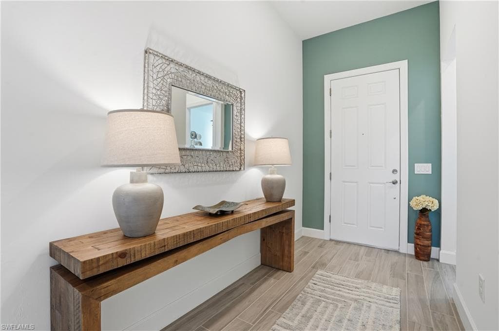 1872 Terreno Blvd, Naples, FL 34120-4