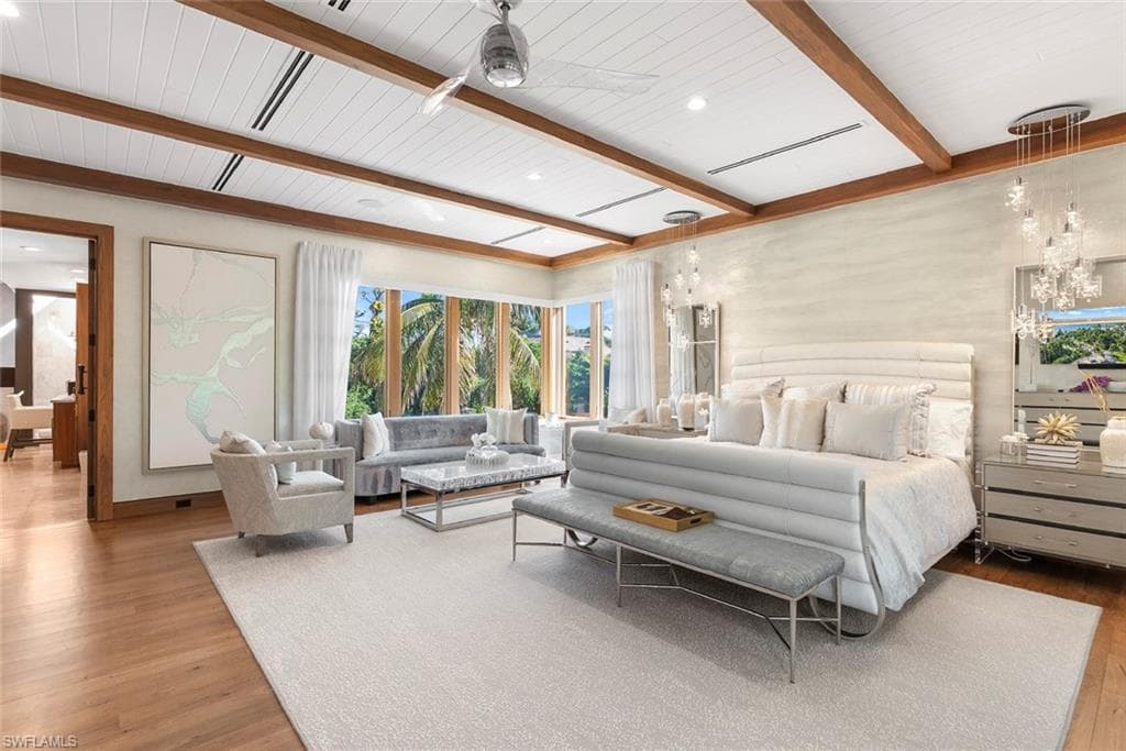 1441 Gulf Shore Blvd S, Naples, FL 34102-18