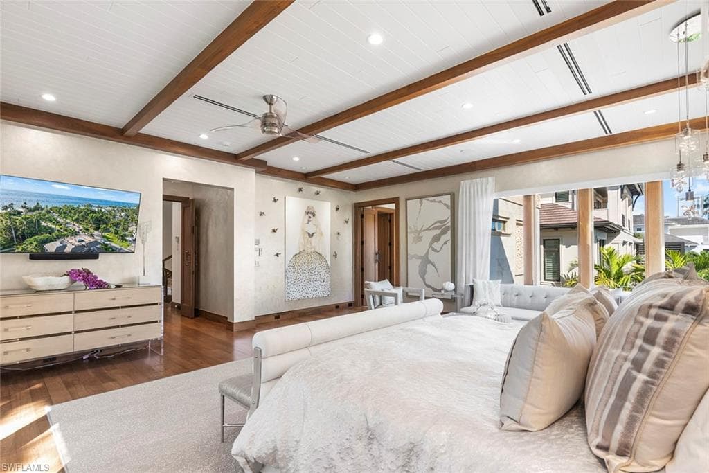 1441 Gulf Shore Blvd S, Naples, FL 34102-19