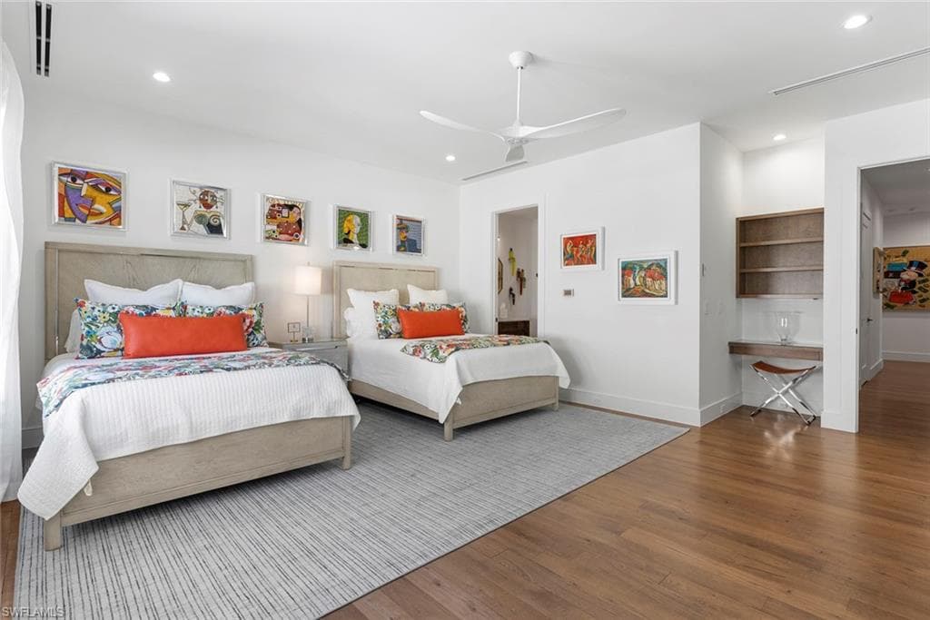 1441 Gulf Shore Blvd S, Naples, FL 34102-27