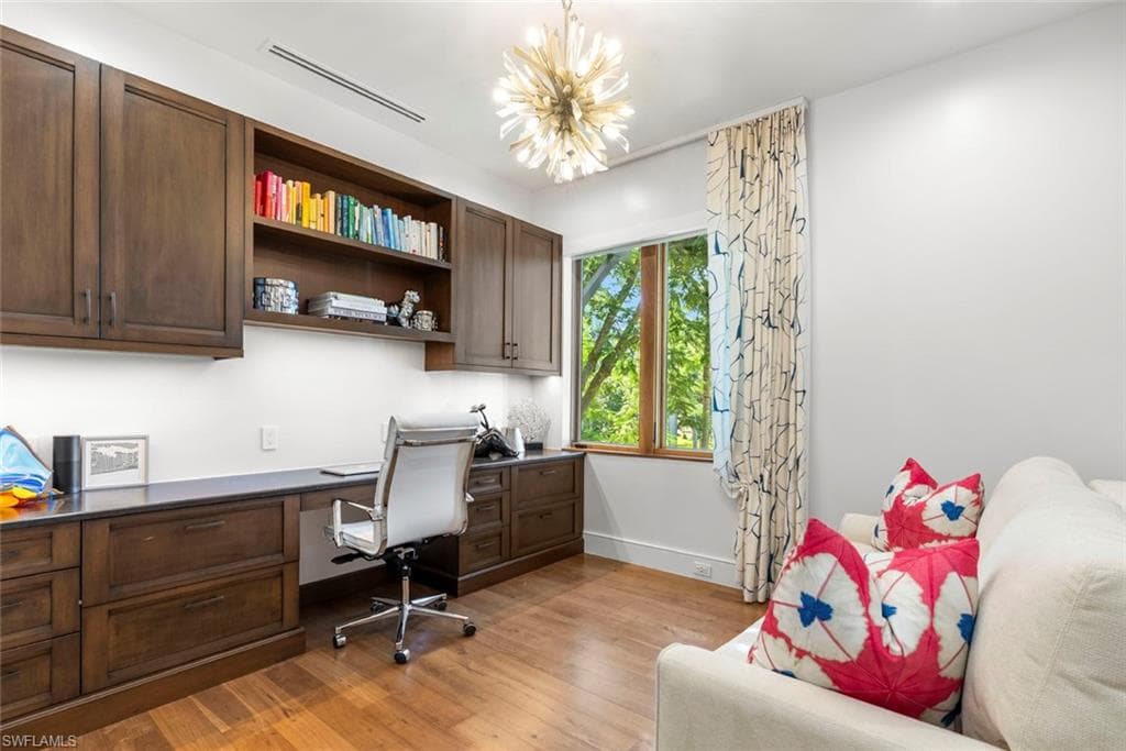 1441 Gulf Shore Blvd S, Naples, FL 34102-33