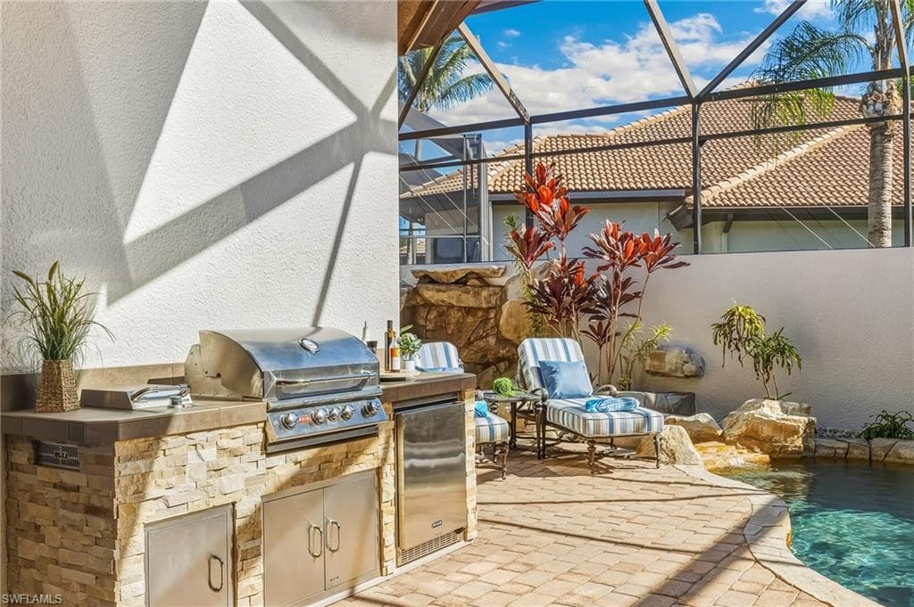 7749 Classics Dr, Naples, FL 34113-25