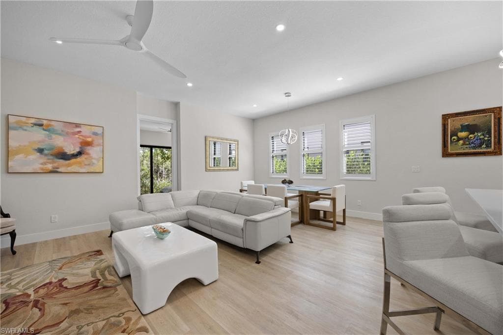 5832 Jasper Way 5-102, Naples, FL 34112-10