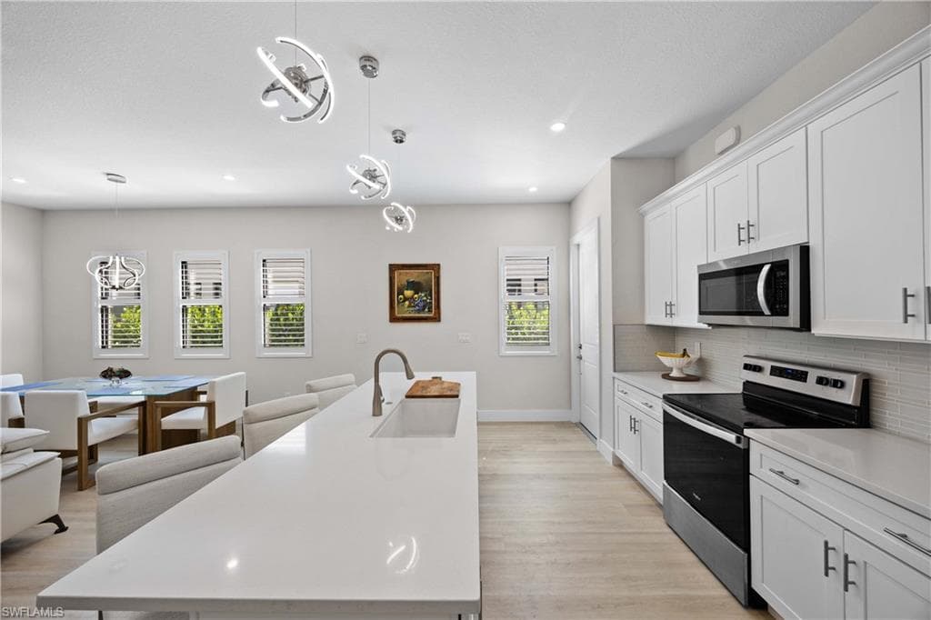 5832 Jasper Way 5-102, Naples, FL 34112-4