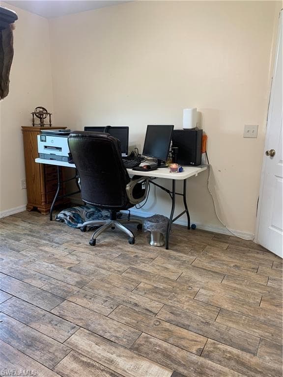 3303 32nd St SW, Lehigh Acres, FL 33976-20