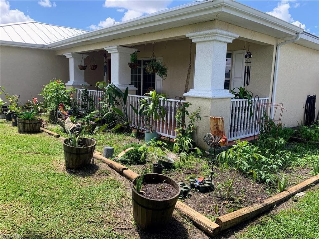 3303 32nd St SW, Lehigh Acres, FL 33976-31